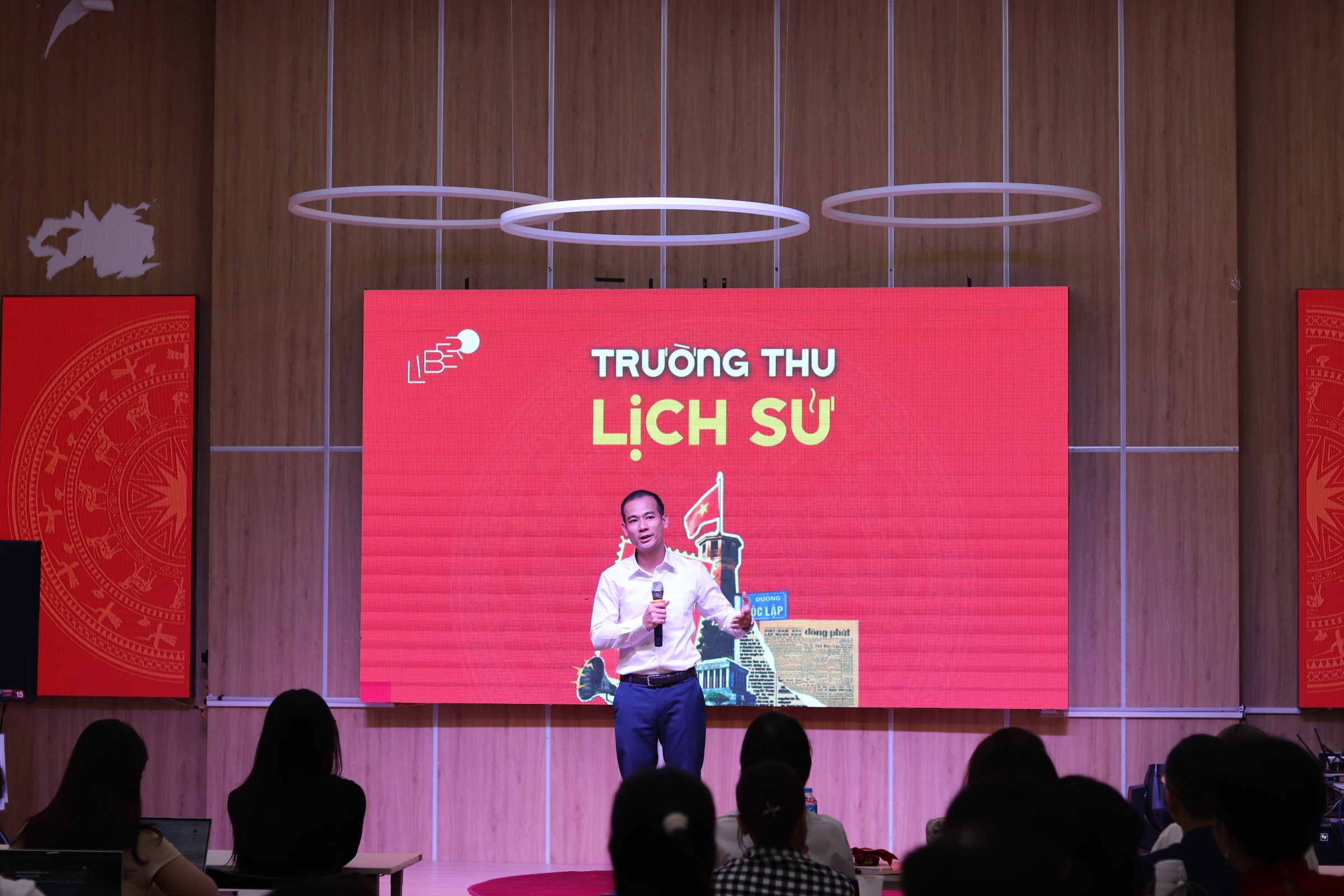 chu-nhiem-chuong-trinh-ts-vu-duc-liem-chia-se-tai-chuong-trinh